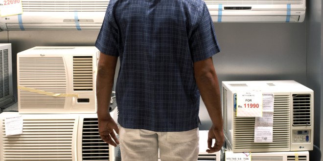 窓用エアコンの電気代を抑えるためのメンテナンス 電力比較 切り替えサイト Energy Navi